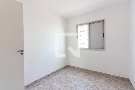 Quarto 2 de apartamento para alugar com 3 quartos, 65m² em Jaguaribe, Osasco