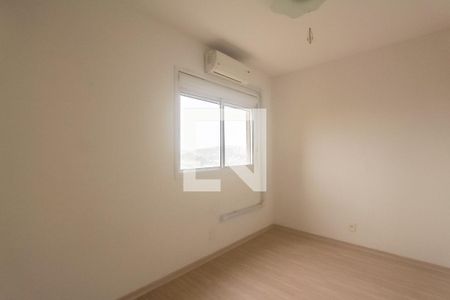 Quarto de apartamento à venda com 3 quartos, 76m² em Jardim Carvalho, Porto Alegre