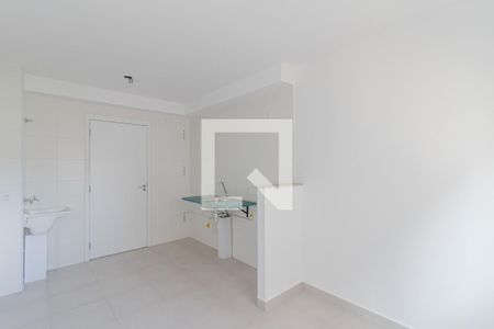 Sala e Cozinha de apartamento à venda com 2 quartos, 33m² em Parque Fongaro, São Paulo