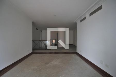 Corredor de apartamento à venda com 4 quartos, 541m² em Vila Progredior, São Paulo