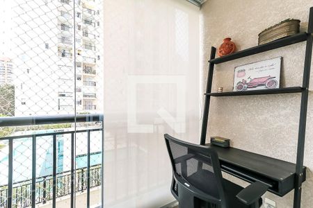 Varanda de apartamento para alugar com 3 quartos, 64m² em Jardim Caboré, São Paulo