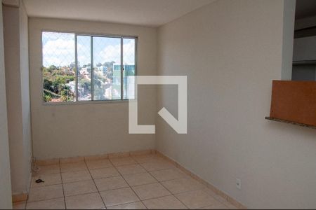 Sala de apartamento à venda com 2 quartos, 48m² em Cabral, Contagem