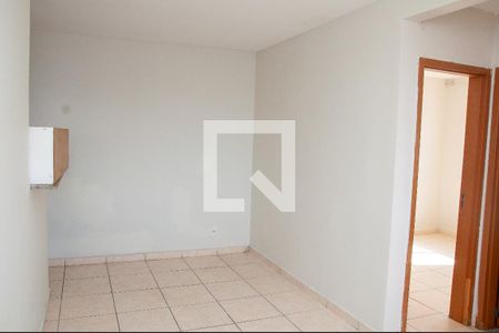 Sala de apartamento à venda com 2 quartos, 48m² em Cabral, Contagem