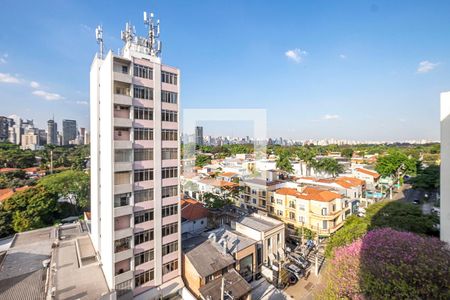 Sala - Vista de apartamento para alugar com 1 quarto, 100m² em Pinheiros, São Paulo