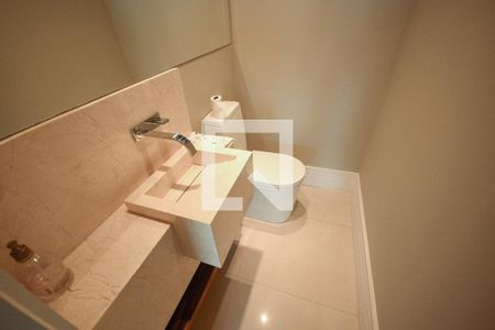 Lavabo de apartamento para alugar com 3 quartos, 153m² em Vila Santo Estéfano, São Paulo