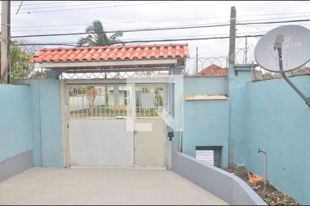 Vista Quarto 1 de casa à venda com 2 quartos, 150m² em Bairro Fátima, Canoas