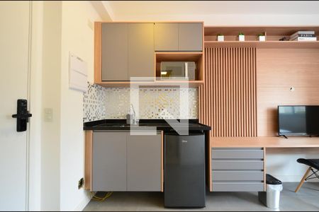 Sala/Cozinha de kitnet/studio para alugar com 1 quarto, 18m² em Vila Clementino, São Paulo