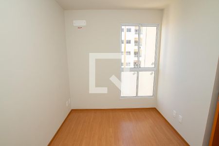Quarto 1 de apartamento para alugar com 2 quartos, 48m² em Rubem Berta, Porto Alegre