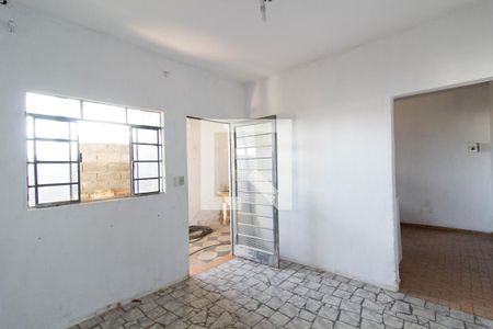 Sala de casa para alugar com 1 quarto, 50m² em Vila Haro, Sorocaba