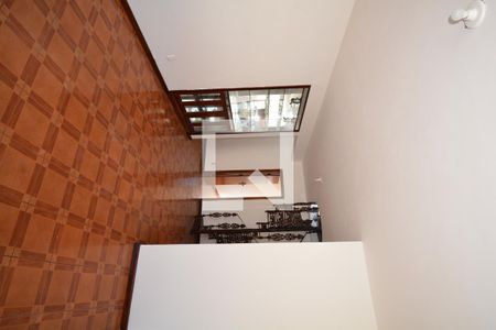 Sala de casa para alugar com 3 quartos, 222m² em Oswaldo Cruz, Rio de Janeiro