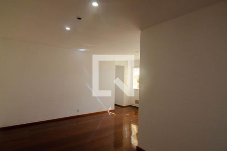 Sala de apartamento para alugar com 2 quartos, 60m² em Copacabana, Rio de Janeiro