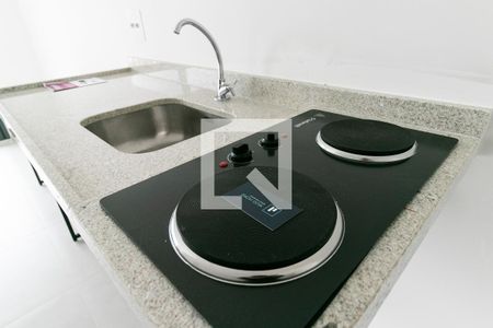 Cozinha - Cooktop de kitnet/studio para alugar com 1 quarto, 23m² em Vila Esperança, São Paulo