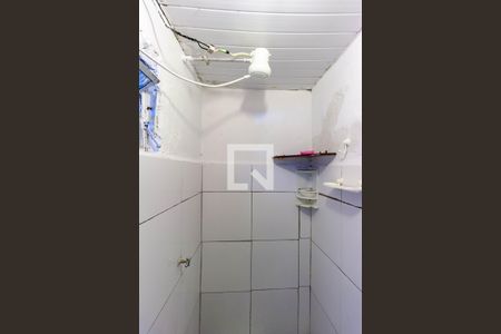 Banheiro de casa à venda com 1 quarto, 80m² em Vila Alpina, São Paulo