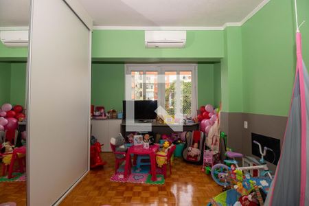 Quarto de apartamento à venda com 3 quartos, 190m² em Rio Branco, Porto Alegre