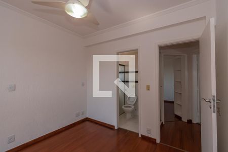 Suite  de apartamento para alugar com 3 quartos, 84m² em Mansões Santo Antônio, Campinas