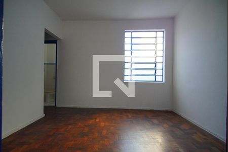 Sala de apartamento à venda com 2 quartos, 51m² em Passo da Areia, Porto Alegre
