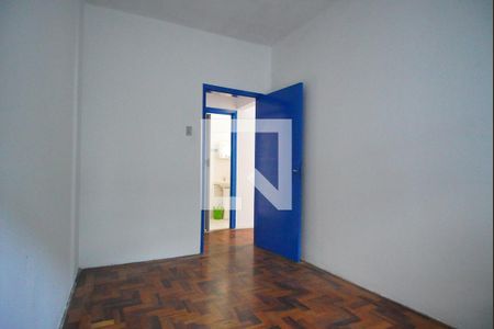 Quarto 2 de apartamento à venda com 2 quartos, 51m² em Passo da Areia, Porto Alegre