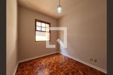 Casa à venda com 3 quartos, 180m² em Vila Mariana, São Paulo