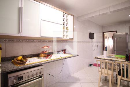 Cozinha de casa à venda com 3 quartos, 240m² em Vila Portugal, São Paulo