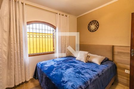 Casa à venda com 200m², 3 quartos e 4 vagas Casa à venda com 200m², 3 quartos e 4 vagasSuíte