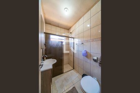 Banheiro  de casa à venda com 2 quartos, 170m² em Jardim Jamaica, Santo André