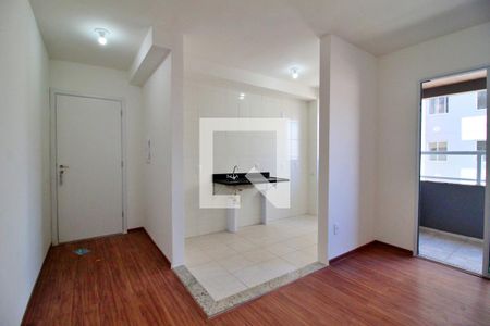 Sala de apartamento para alugar com 2 quartos, 50m² em Vila Metalúrgica, Santo André