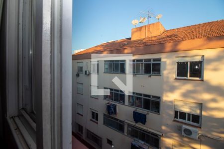 Vista da Sala de apartamento para alugar com 2 quartos, 60m² em Passo D’areia, Porto Alegre