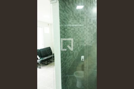 Banheiro de apartamento à venda com 1 quarto, 55m² em Vargem Grande, Rio de Janeiro