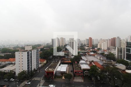 Vista  de kitnet/studio para alugar com 1 quarto, 24m² em Indianópolis, São Paulo