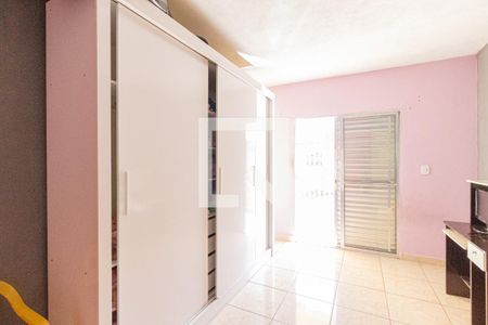 Quarto 1 de casa à venda com 5 quartos, 107m² em Santa Maria, Osasco