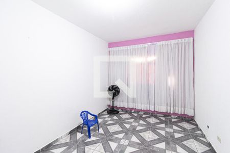 Sala de casa à venda com 5 quartos, 107m² em Santa Maria, Osasco