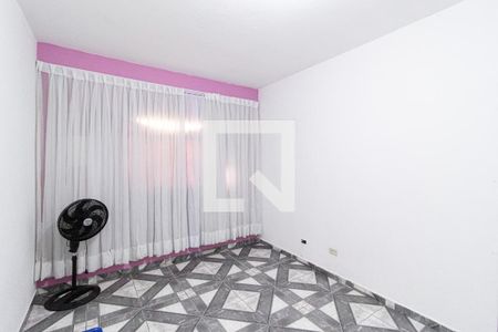 Sala de casa à venda com 5 quartos, 107m² em Santa Maria, Osasco