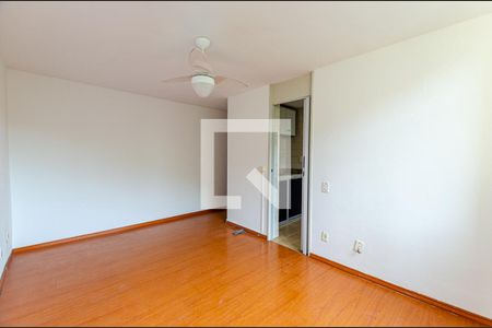 Sala de apartamento à venda com 2 quartos, 58m² em Santa Rosa, Niterói