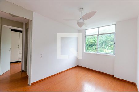 Quarto 2 de apartamento à venda com 2 quartos, 58m² em Santa Rosa, Niterói