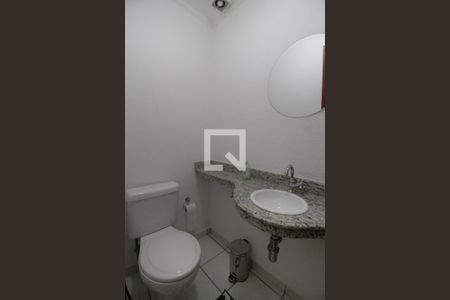 Lavabo de apartamento para alugar com 1 quarto, 62m² em Parque Campolim, Sorocaba