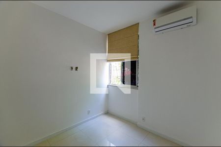 Quaro 2 de apartamento à venda com 2 quartos, 70m² em Santa Rosa, Niterói