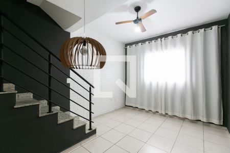 Sala de casa de condomínio à venda com 2 quartos, 72m² em Jardim Norma, São Paulo