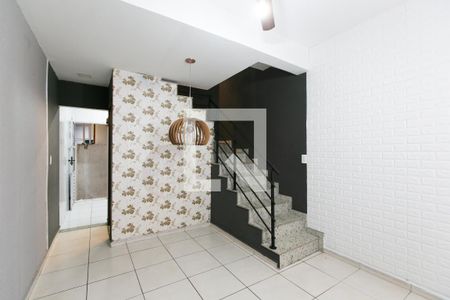 Sala de casa de condomínio à venda com 2 quartos, 72m² em Jardim Norma, São Paulo