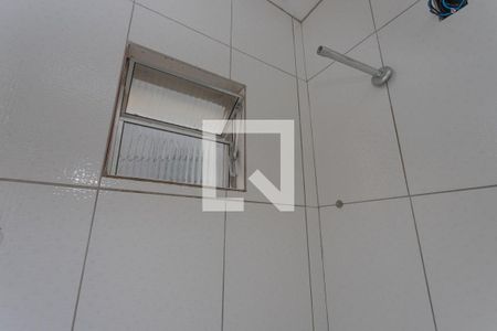 Banheiro 2 de casa à venda com 2 quartos, 80m² em Piraporinha, Diadema