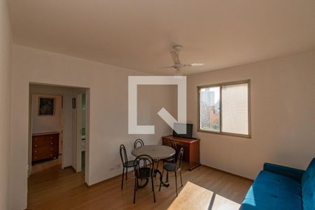 Sala de apartamento para alugar com 1 quarto, 66m² em Bosque, Campinas