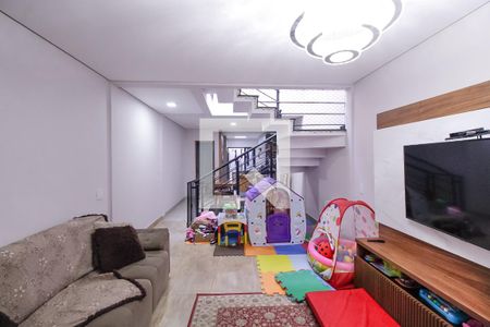 Sala de casa à venda com 3 quartos, 180m² em Parque São Lucas, São Paulo