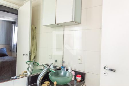Banheiro da Suíte de apartamento à venda com 3 quartos, 50m² em Ferrazópolis, São Bernardo do Campo