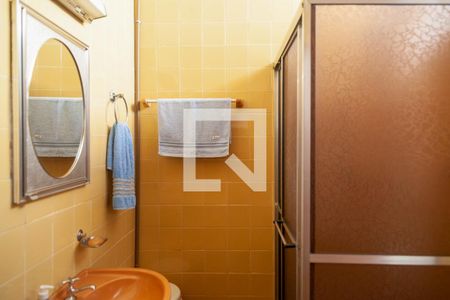 Casa à venda com 302m², 4 quartos e 2 vagas Casa à venda com 302m², 4 quartos e 2 vagasBanheiro