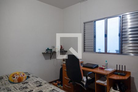 Casa à venda com 302m², 4 quartos e 2 vagas Casa à venda com 302m², 4 quartos e 2 vagasQuarto 4