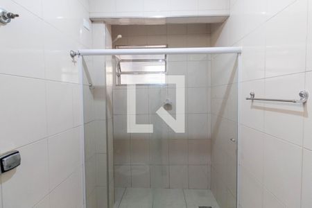 Banheiro de apartamento à venda com 1 quarto, 42m² em Vila Laís, São Paulo