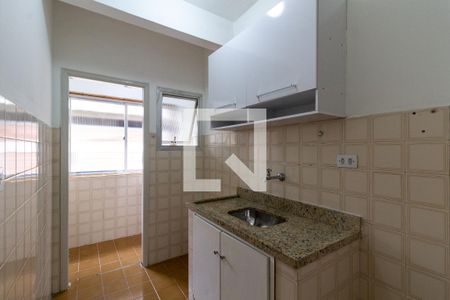 Cozinha de kitnet/studio para alugar com 1 quarto, 52m² em Canto do Forte, Praia Grande