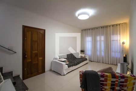 Sala de casa à venda com 3 quartos, 140m² em Vila Prudente, São Paulo