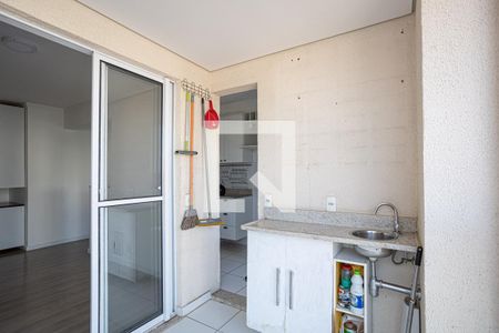 Sacada de apartamento para alugar com 3 quartos, 65m² em Presidente Altino, Osasco