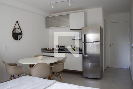 Quarto/ Cozinha de apartamento para alugar com 1 quarto, 27m² em Vila da Saúde, São Paulo