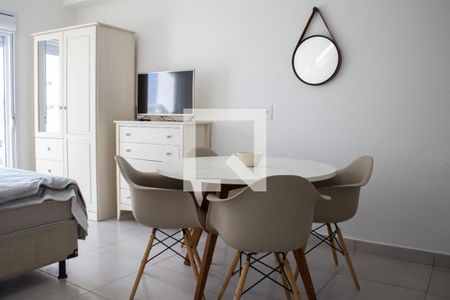 Quarto/Cozinha de apartamento para alugar com 1 quarto, 27m² em Vila da Saúde, São Paulo